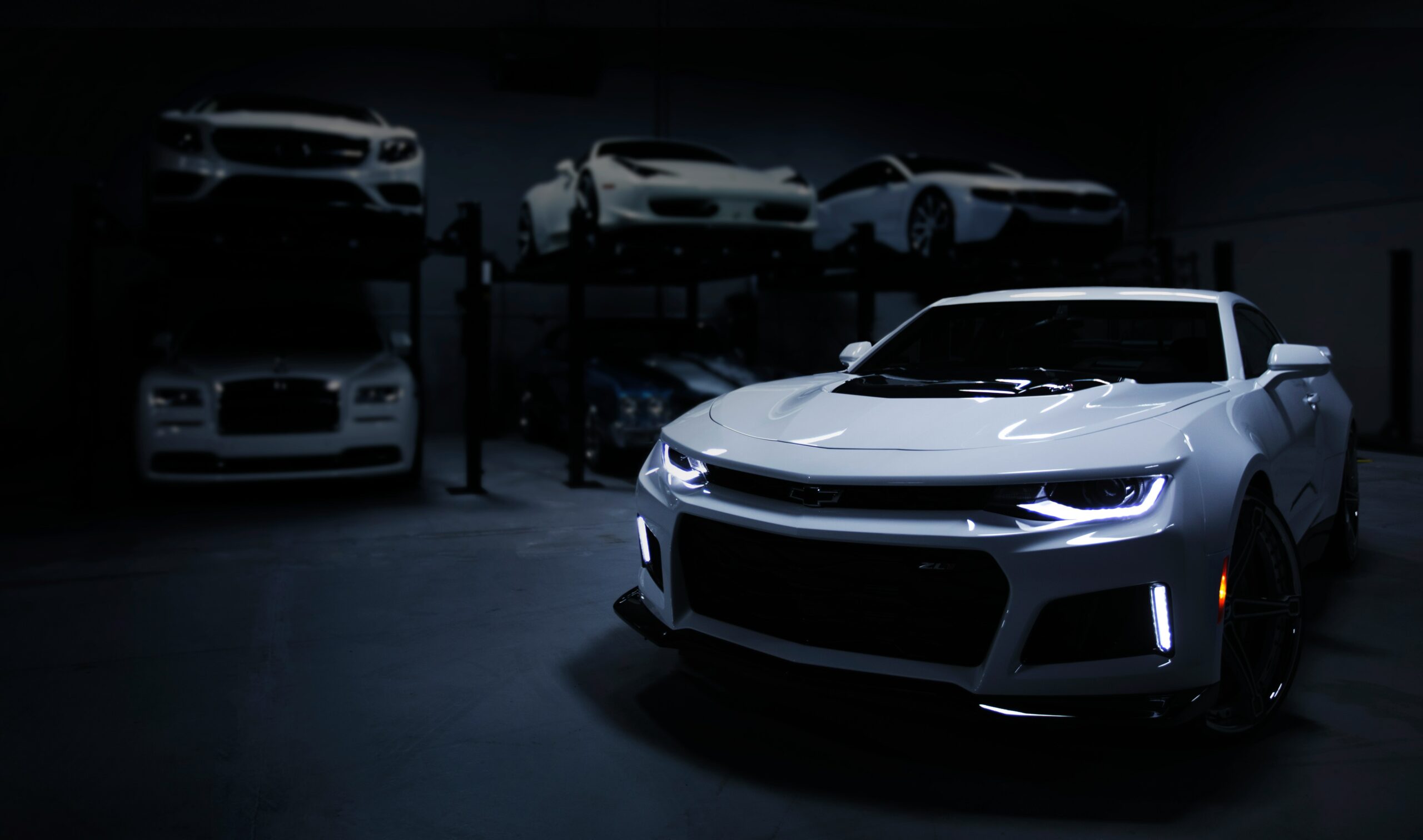 Chevrolet camaro garage